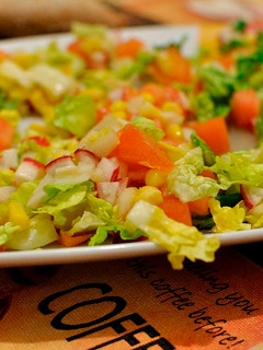 Una foto de Pencas de acelgas en ensalada