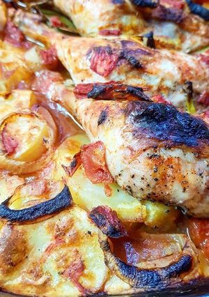 A picture of Baked potatoes and Chicken (Egyptian Style).