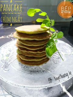 Hình của món Ăn dặm cho bé: Pancake chùm ngây (bánh rán).