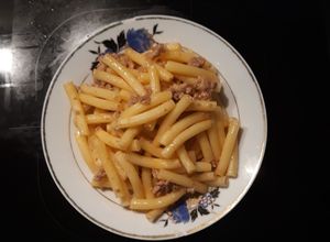 Hình của món Nui xào thịt.