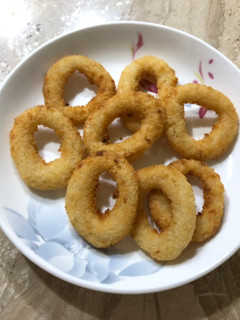 氣炸鍋-龍鳳冷凍洋蔥圈 的食譜成品照片