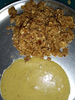 முட்டை கொத்து பரோட்டா(muttai kothu parotta recipe in tamil) செய்முறை முக்கிய புகைப்படம்