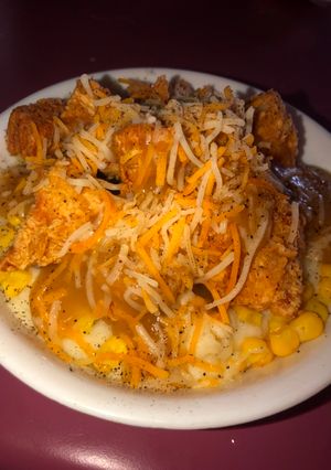 A picture of Kfc bowls.