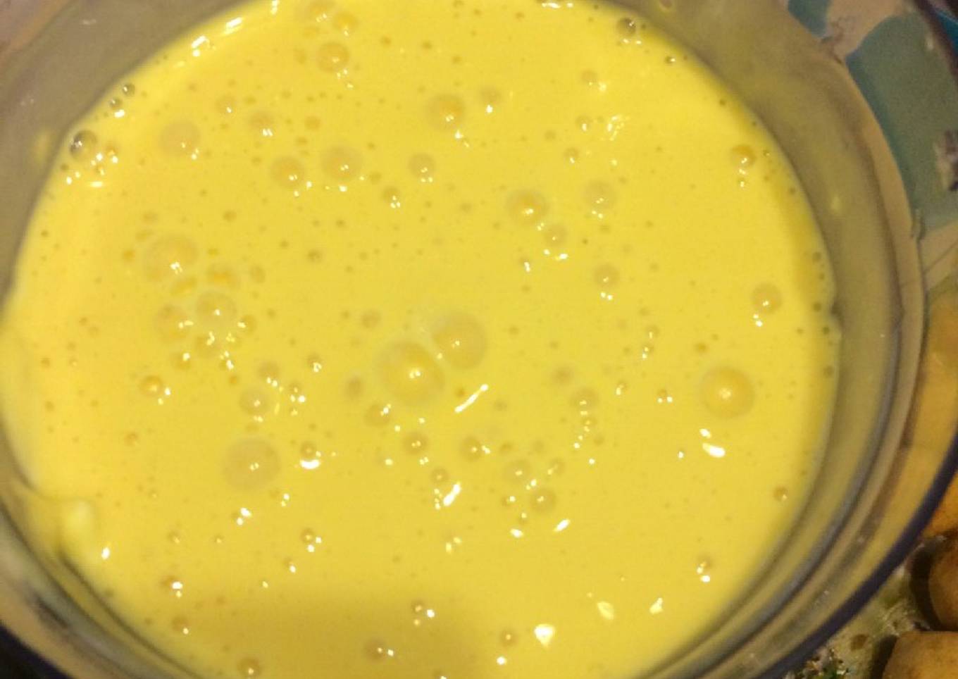 Mango lassi