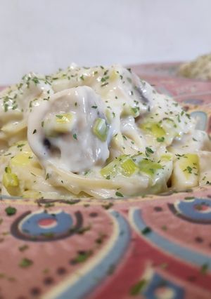 Foto principal de Tallarines con champiñones a la crema