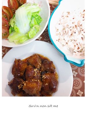 Hình của món Sườn non sốt me.