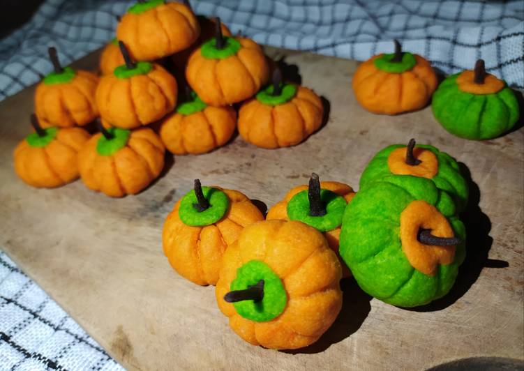Proses mengolah Pumpkin Cookies Anti Gagal