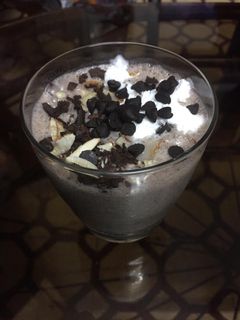 ચોકલેટ - બનાના મિલ્ક શેક (Chocolate Banana Milk Shake Recipe In Gujarati) રેસીપી મુખ્ય ફોટો