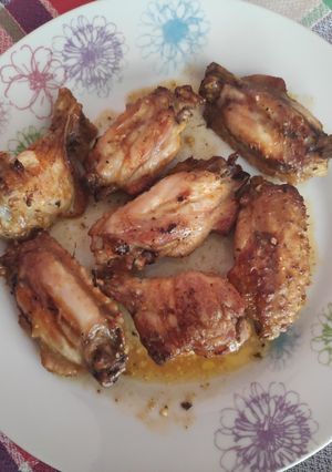 Una foto de Alitas adobadas al horno