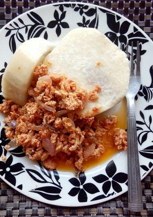 A picture of Boiled yam and egg sauce.