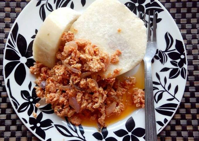 Step-by-Step Guide to Make Award-winning Boiled yam and egg sauce