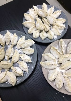 A picture of Pork and Napa Cabbage Dumplings.
