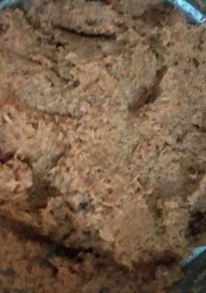 A picture of CCM thick chutney.