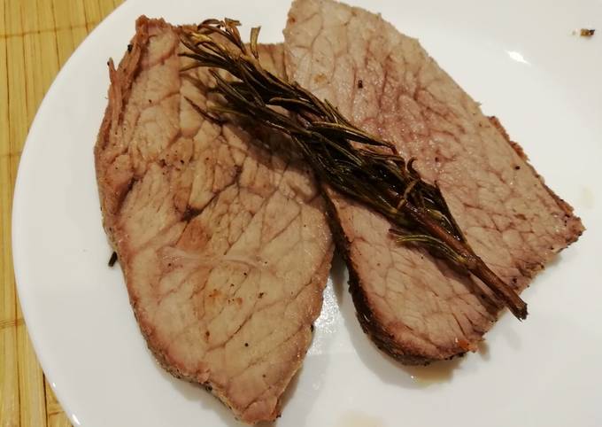 Говядина с розмарином