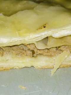 Una foto de Torta de atún económica