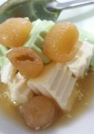 Hình của món Chè khúc bạch đón giao thừa.