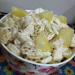 Apple & cabbage salad A picture of Apple & cabbage salad.