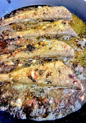 Une photo de Petits merlans à la chermoula frits 🐟
