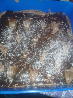 Una foto de Postre de chocolate sin horno!!