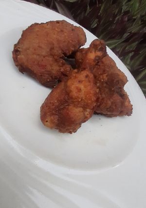 A picture of Crispy chicken wings.