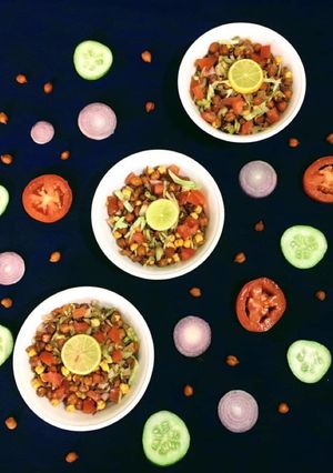 A picture of Crunchy Salad.