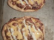 A picture of cheddar cheese pizza