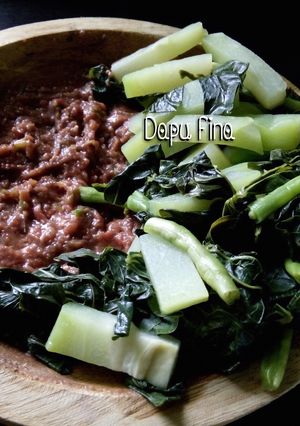 Foto resep Nyambel trasi Godong kates n godong telo