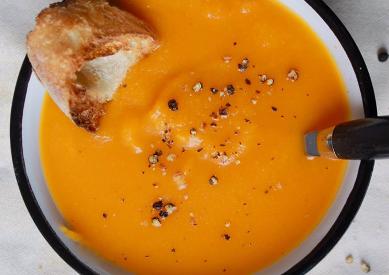 Crema de calabaza, zanahoria y cúrcuma en 15,
