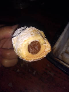 Una foto de Cañoncitos de dulce de leche