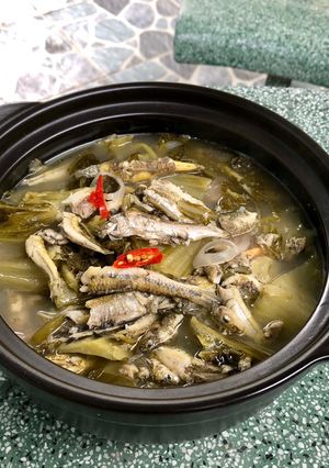Hình của món Cá linh nấu dưa chua.