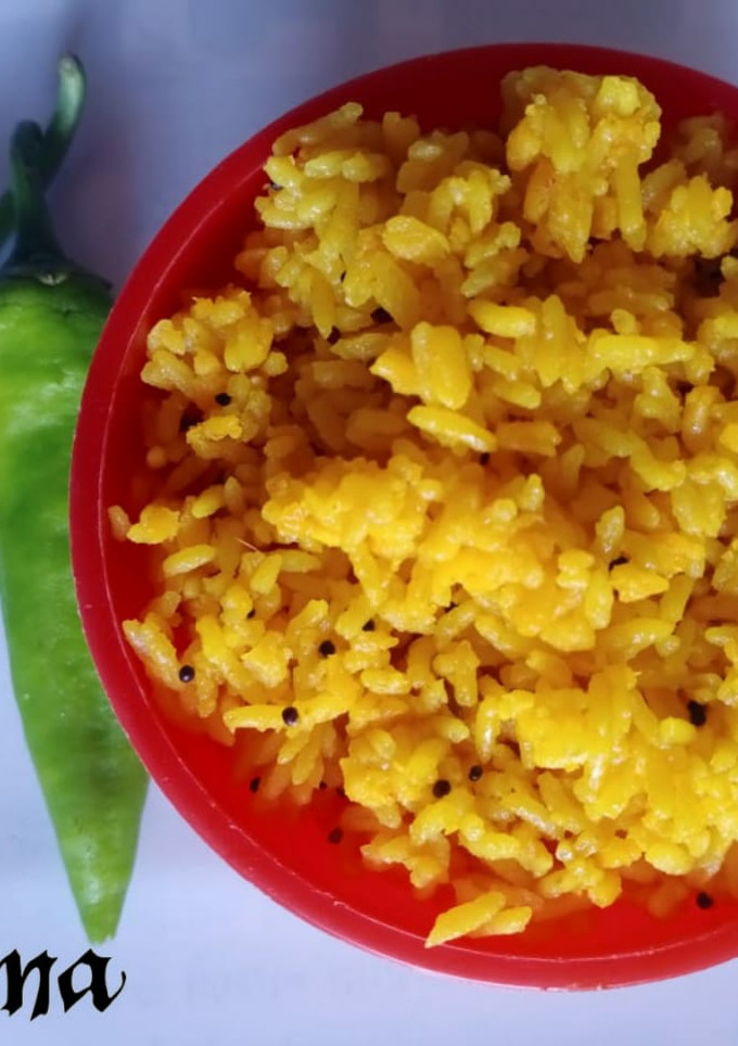 વઘારેલી ખિચડી (Vaghareli Khichdi Recipe In Gujarati) રેસીપી મુખ્ય ફોટો