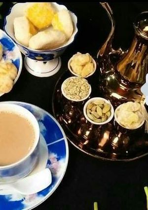 A picture of Fennel seeds cardamom and jaggery tea☕💚.