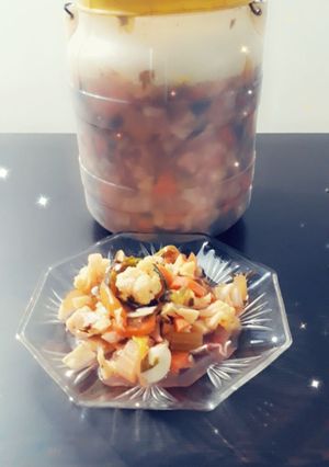 عکسی از دستور ترشی گل کلم