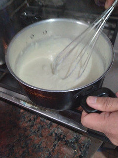 Una foto de Salsa blanca fácil
