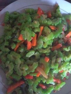 Foto resep Tumis pare wortel