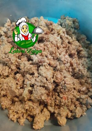A picture of Mince meat for filling.