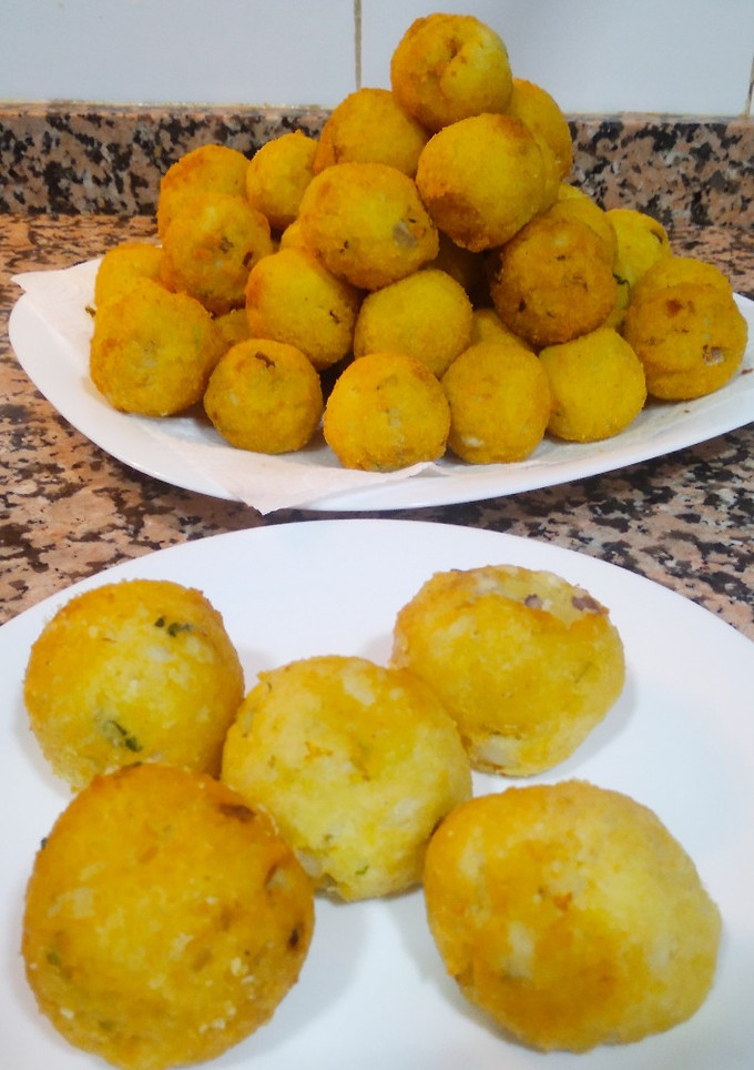 Una foto de Albóndigas de bacalao