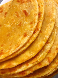 A picture of Soft layered carrot chapattis.