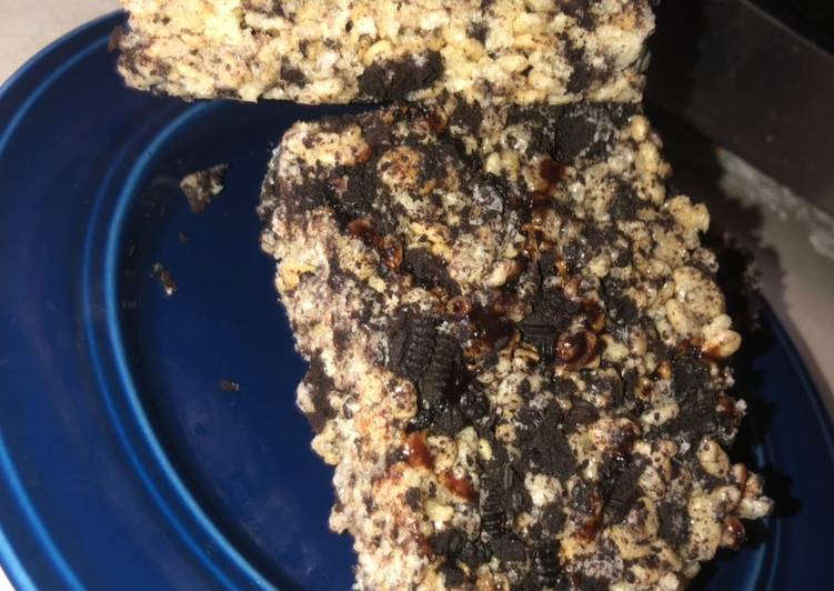 Steps to Make Quick Oreo Rice Krispies