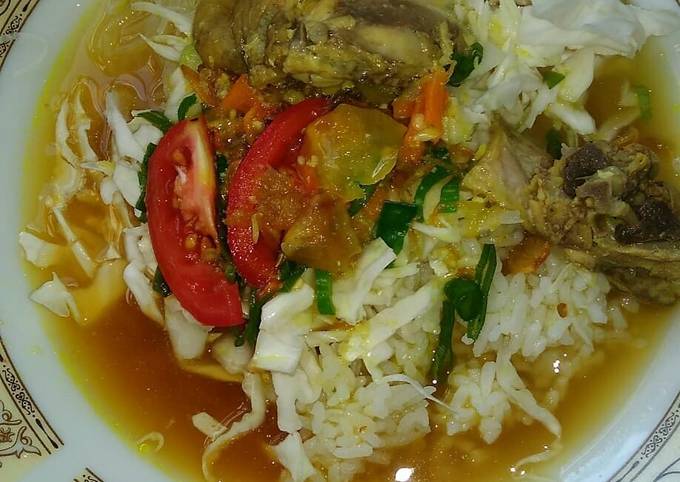 Soto Ayam Kuning Simpel