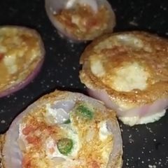 A picture of Onion Cups Breakfast Recipe.