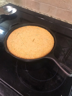 A picture of Southern skillet Cornbread.