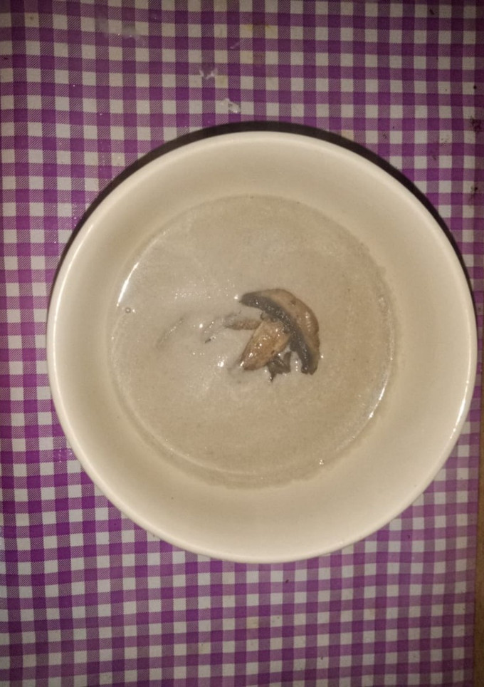 Una foto de Crema de Champiñones a la villas
