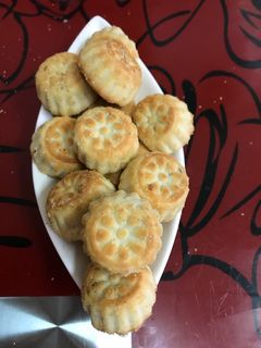 صورة لوصفة معمول الحليب المكثف المحلى