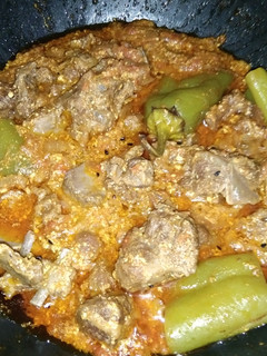 A picture of Mutton achar gosht.