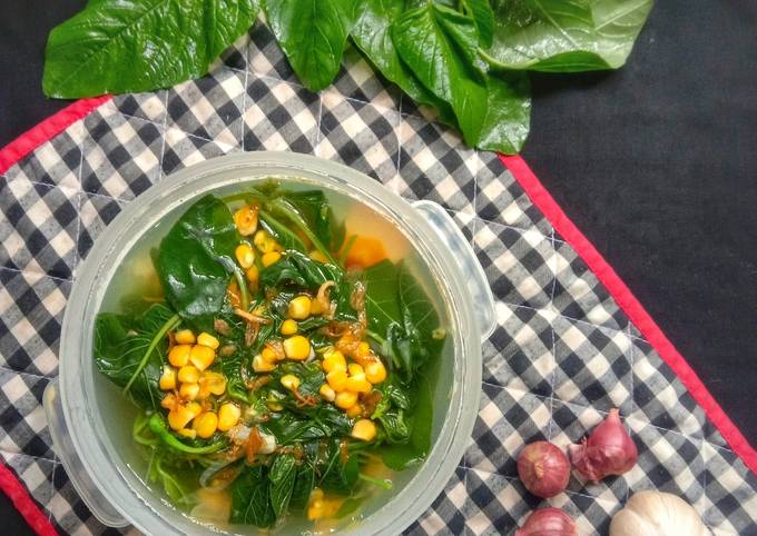 Langkah Mudah untuk Membuat Sayur bening jagung Anti Gagal