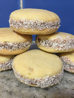 Una foto de Alfajores de maicena sin manteca