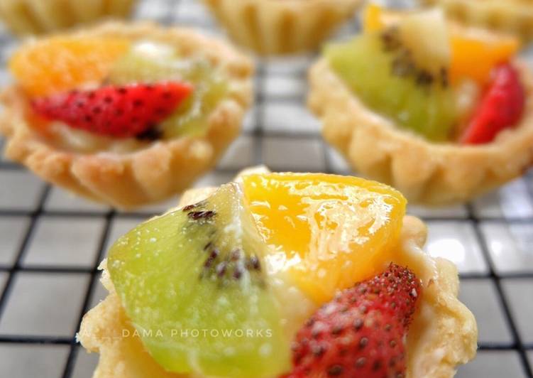 Cara Gampang Menyiapkan Mini Fruit Pie, Menggugah Selera