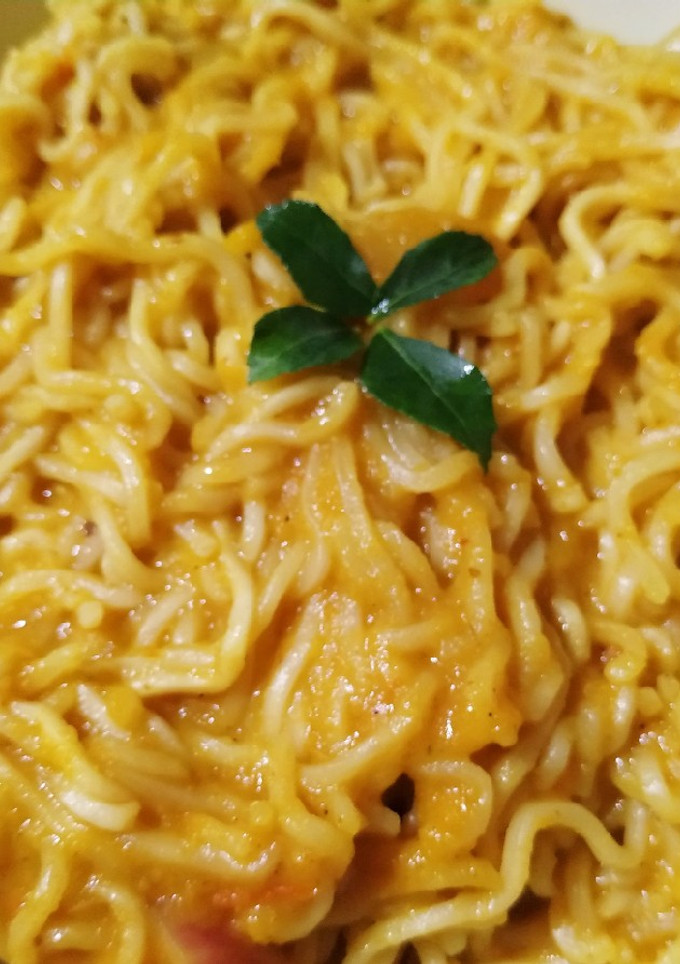 मैगी (Maggie recipe in hindi) रेसिपी मुख्य फोटो