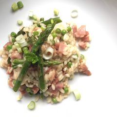 A picture of Risotto primavera.